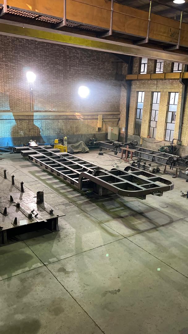 تولید و فروش تریلی کمرشکن ۳ محور لیماک در اراک